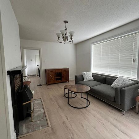 Larch House In Vancouver West Esterno foto